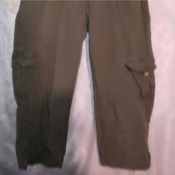 Mudd  - Picture 6 of 8